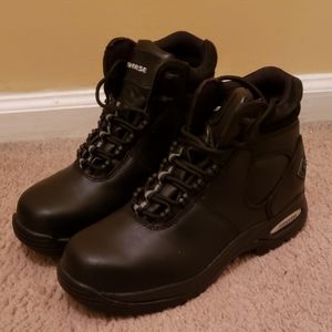 Men boot